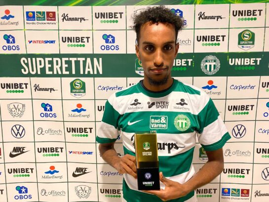 November månads vinstpengar från Unibet till Månadens spelare och tränare