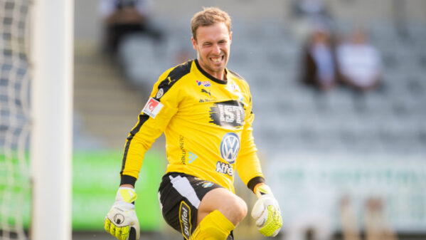 Mållöst i underhållande Smålandsderby