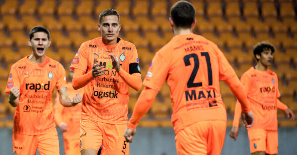 Ny nolla och första trepoängaren för AFC