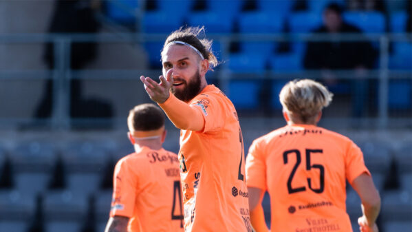 Snabb kvittering när AFC och Utsikten kryssade