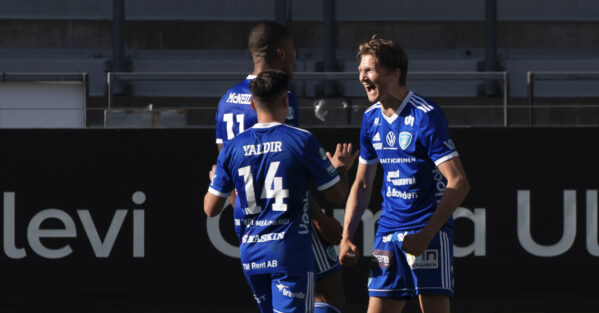 Umeå höll undan och tog tung trepoängare