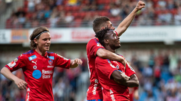 HIF ny serieledare efter 4-3 mot ÖIS