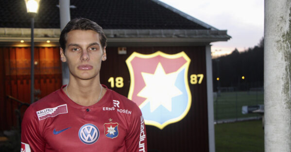 ÖIS värvar 18-årige Ackermann