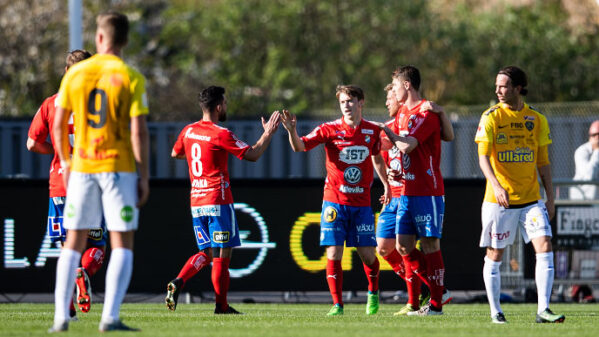 Öster först att besegra Falkenberg