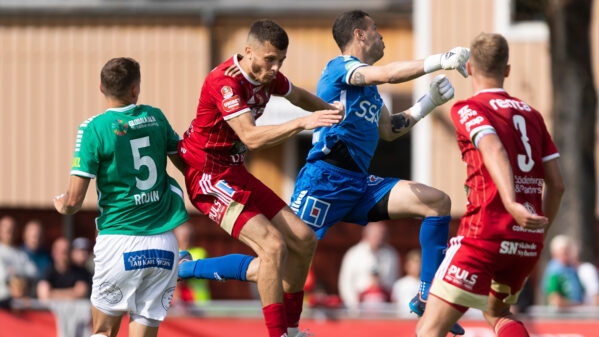 Juryns alternativ när Superettans bästa ska utses